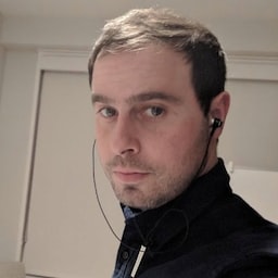 Демиан Рензулли