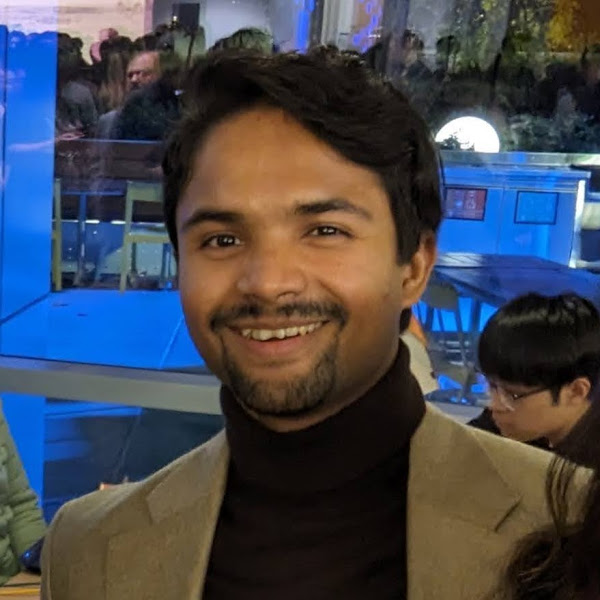 Дибьяджоти Пал