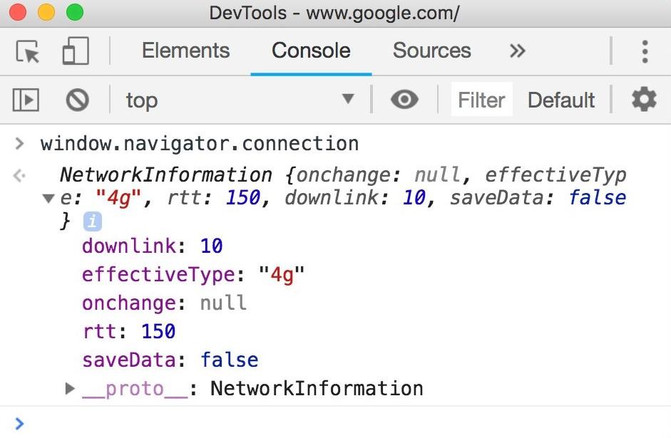 คอนโซลเครื่องมือสำหรับนักพัฒนาเว็บใน Chrome แสดงค่าของพร็อพเพอร์ตี้ของออบเจ็กต์ navigator.connection