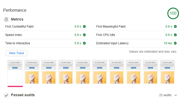 Lighthouse 監査で、パフォーマンス スコアが 100、FCP が 0.9 秒、アプリの読み込みのフィルムストリップ ビューが改善されていることを示す