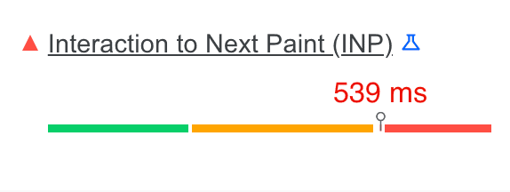 CrUX の INP 監査のスクリーンショット。ページの INP は 539 ミリ秒で、「低」のしきい値を超えています。